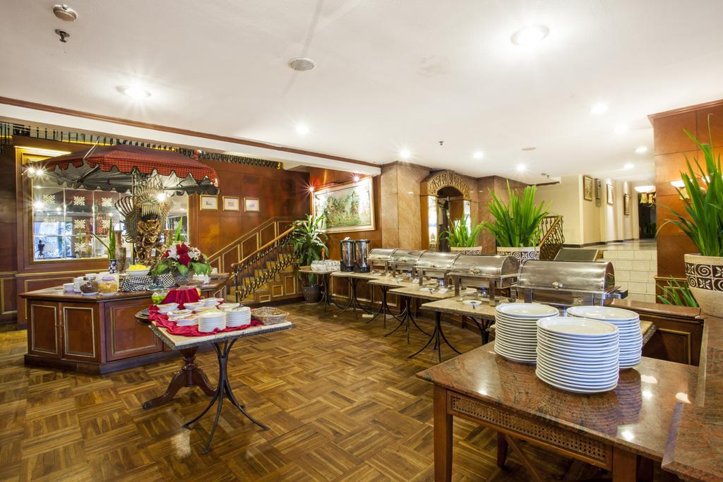 Hotel Imperium בנדונג מראה חיצוני תמונה